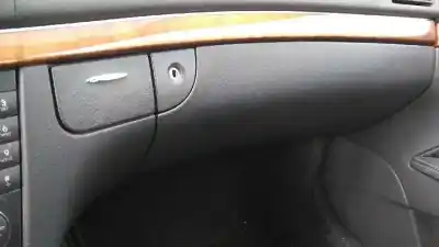 Veículo de Sucata mercedes-benz clase e (w211) berlina e 270 cdi (211.016) do ano 2003 alimentado 647961