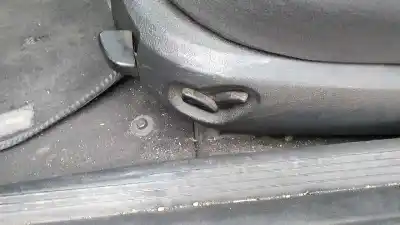 Veículo de Sucata mercedes-benz clase e (w211) berlina e 270 cdi (211.016) do ano 2003 alimentado 647961