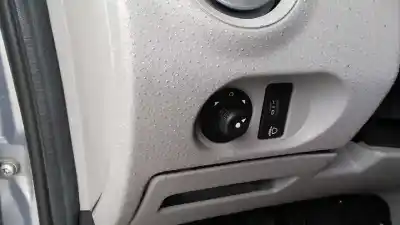 Veículo de Sucata citroen c3 1.4 hdi exclusive do ano 2002 alimentado 8hx