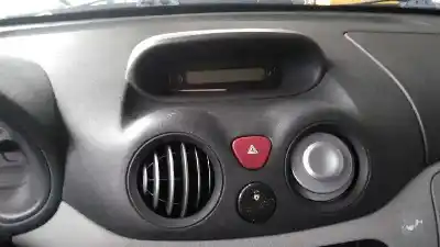 Veículo de Sucata citroen c3 1.4 hdi exclusive do ano 2002 alimentado 8hx