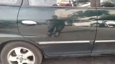 Véhicule à la ferraille kia carens 2.0 crdi ex monovolumen de l'année 2005 alimenté d4ea