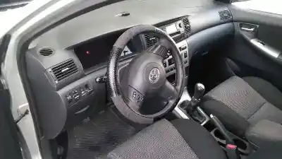 Scrapping Vehicle toyota corolla (_e12_) 2.0 d-4d (cde120r_ cde120l_) of the year 2006 powered 1cdftv