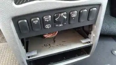 Véhicule à la ferraille mercedes-benz clase a (w168) 160 (168.033) de l'année 2000 alimenté 166960