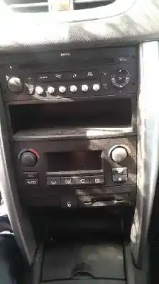 Здавання транспортного засобу peugeot 207 confort року 2009 потужний 9hx