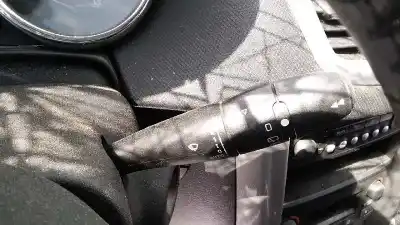 Здавання транспортного засобу peugeot 207 confort року 2009 потужний 9hx