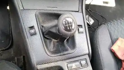 Hurda Aracı bmw serie 3 berlina (e46) 320d yılın 2000 güçlü 204d1