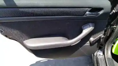 Hurda Aracı bmw serie 3 berlina (e46) 320d yılın 2000 güçlü 204d1