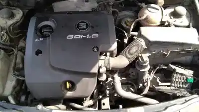 Здавання транспортного засобу seat cordoba berlina (6k2) stella року 1999 потужний agp