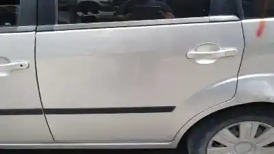 Vehicul casat ford fiesta (cbk) ambiente al anului 2005 alimentat fxjb
