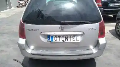 Véhicule à la ferraille peugeot 307 break / sw (s1) break xs de l'année 2005 alimenté 9hy