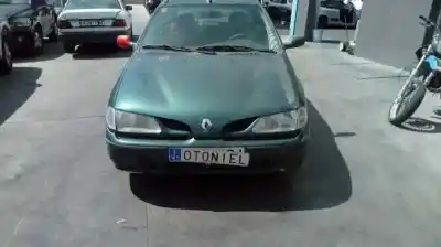 Veículo de Sucata renault megane i berlina hatchback (ba0) 1.9 diesel do ano 1997 alimentado f8q