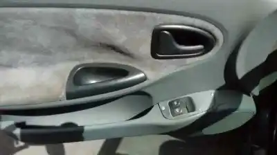 Veículo de Sucata renault megane i berlina hatchback (ba0) 1.9 diesel do ano 1997 alimentado f8q