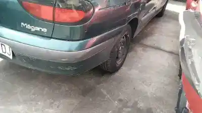 Veículo de Sucata renault megane i berlina hatchback (ba0) 1.9 diesel do ano 1997 alimentado f8q