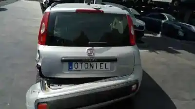 Véhicule à la ferraille FIAT PANDA (319) K-Way de l'année 2015 alimenté 169A4000