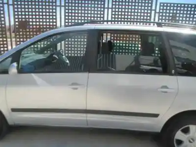 Veículo de Sucata ford galaxy (vy) trend do ano 2003 alimentado auy