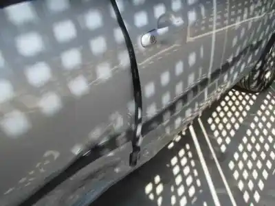 Veículo de Sucata ford galaxy (vy) trend do ano 2003 alimentado auy