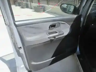 Veículo de Sucata ford galaxy (vy) trend do ano 2003 alimentado auy