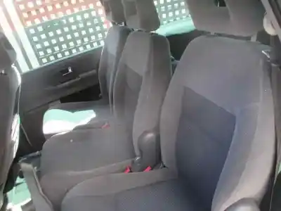 Veículo de Sucata ford galaxy (vy) trend do ano 2003 alimentado auy