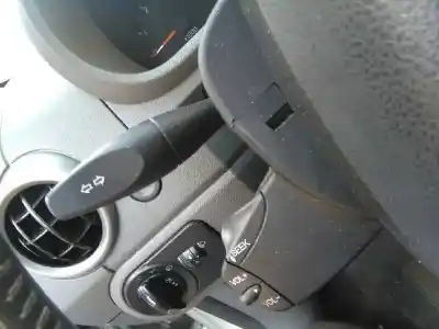 Veículo de Sucata ford fusion (cbk) ambiente do ano 2003 alimentado f6ja
