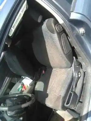 Здавання транспортного засобу citroen c4 coupe lx року 2005 потужний kfu