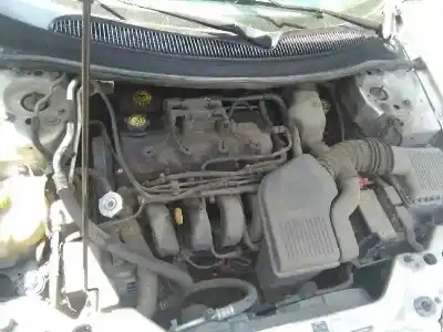 Scrapping Vehicle chrysler stratus berlina (ja) 2.0 le of the year 2000 powered g c o 2.0l