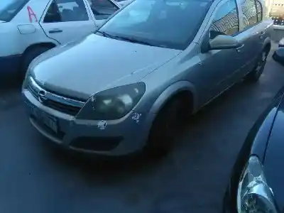 Здавання транспортного засобу opel astra h berlina cosmo року 2006 потужний z16xep