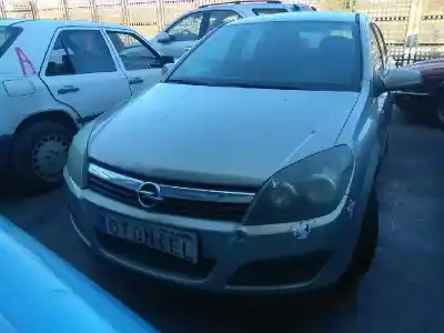 Здавання транспортного засобу opel astra h berlina cosmo року 2006 потужний z16xep
