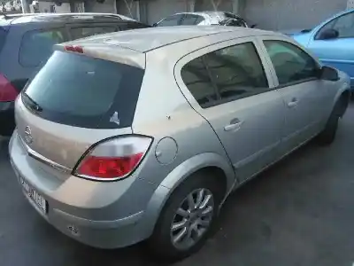 Здавання транспортного засобу opel astra h berlina cosmo року 2006 потужний z16xep
