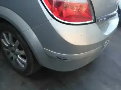 Здавання транспортного засобу opel astra h berlina cosmo року 2006 потужний z16xep