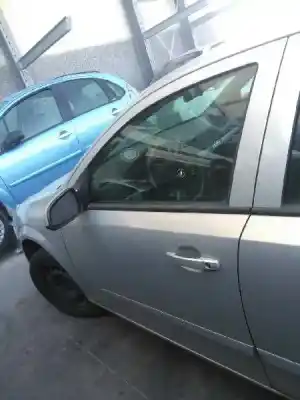 Здавання транспортного засобу opel astra h berlina cosmo року 2006 потужний z16xep