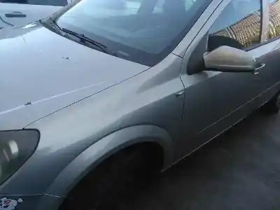 Здавання транспортного засобу opel astra h berlina cosmo року 2006 потужний z16xep
