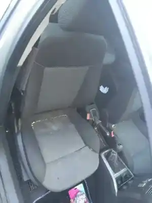 Здавання транспортного засобу opel astra h berlina cosmo року 2006 потужний z16xep