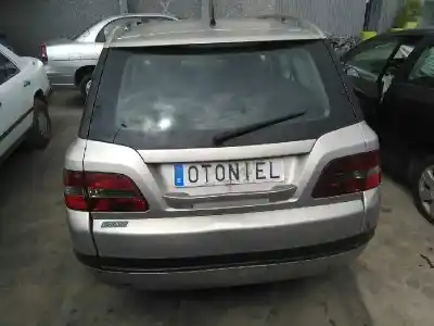 Veicolo di demolizione fiat stilo (192) 1.9 jtd cat dell'anno 2003 alimentato 192a1000