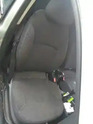 Veicolo di demolizione fiat stilo (192) 1.9 jtd cat dell'anno 2003 alimentato 192a1000