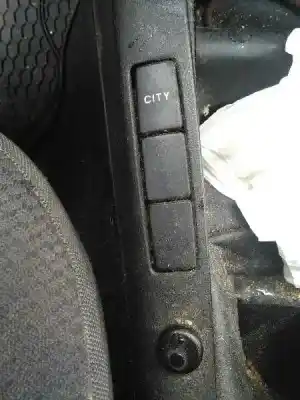 Veicolo di demolizione fiat stilo (192) 1.9 jtd cat dell'anno 2003 alimentato 192a1000