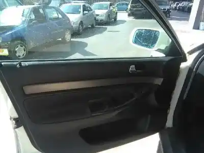 Véhicule à la ferraille audi a4 berlina (b5) 1.8 de l'année 1999 alimenté adr