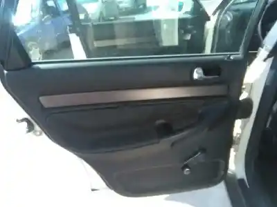 Véhicule à la ferraille audi a4 berlina (b5) 1.8 de l'année 1999 alimenté adr