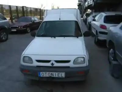 Scrapping Vehicle renault rapid/express (f40) 1.9 diesel of the year 2000 powered f8q d6