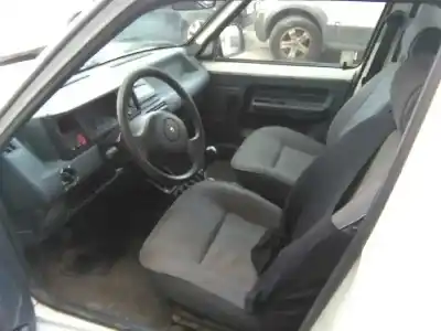 Scrapping Vehicle renault rapid/express (f40) 1.9 diesel of the year 2000 powered f8q d6