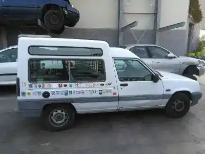 Scrapping Vehicle renault rapid/express (f40) 1.9 diesel of the year 2000 powered f8q d6