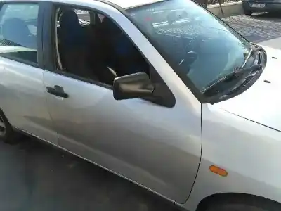 Здавання транспортного засобу seat ibiza (6k) básico року 1999 потужний apq