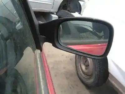 Здавання транспортного засобу peugeot 306 berlina 3/5 puertas (s1) style d року 1995 потужний d9b