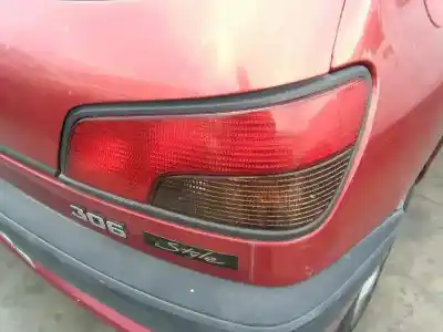 Здавання транспортного засобу peugeot 306 berlina 3/5 puertas (s1) style d року 1995 потужний d9b