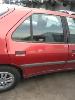 Здавання транспортного засобу peugeot 306 berlina 3/5 puertas (s1) style d року 1995 потужний d9b