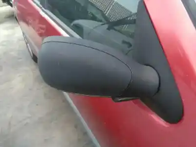 Здавання транспортного засобу peugeot 306 berlina 3/5 puertas (s1) style d року 1995 потужний d9b