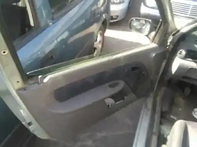 Здавання транспортного засобу renault clio ii fase i (b/cbo) 1.9 d alize року 1999 потужний f8q