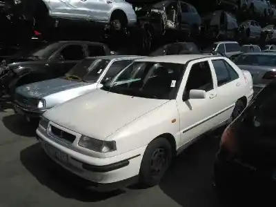 Scrapping Vehicle seat toledo (1l) magnus of the year 1997 powered ahu