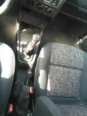 Scrapping Vehicle seat toledo (1l) magnus of the year 1997 powered ahu