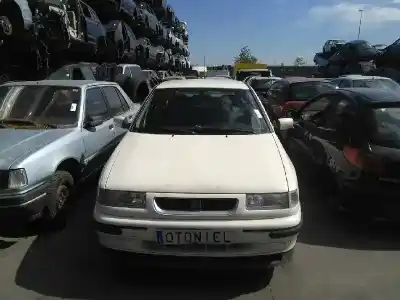 Scrapping Vehicle seat toledo (1l) magnus of the year 1997 powered ahu