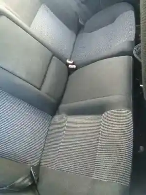 Sloopvoertuig volkswagen golf iv berlina (1j1) * van het jaar 1999 aangedreven akl